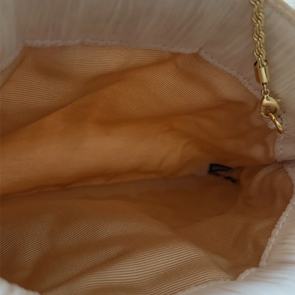 Rayne Pearl Bow Clutch